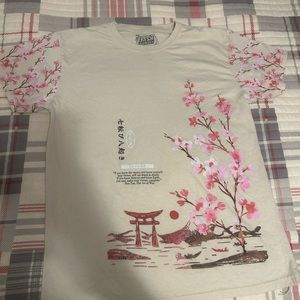 Jopanese Style Cherry-Blossom Graphic T-Shirt